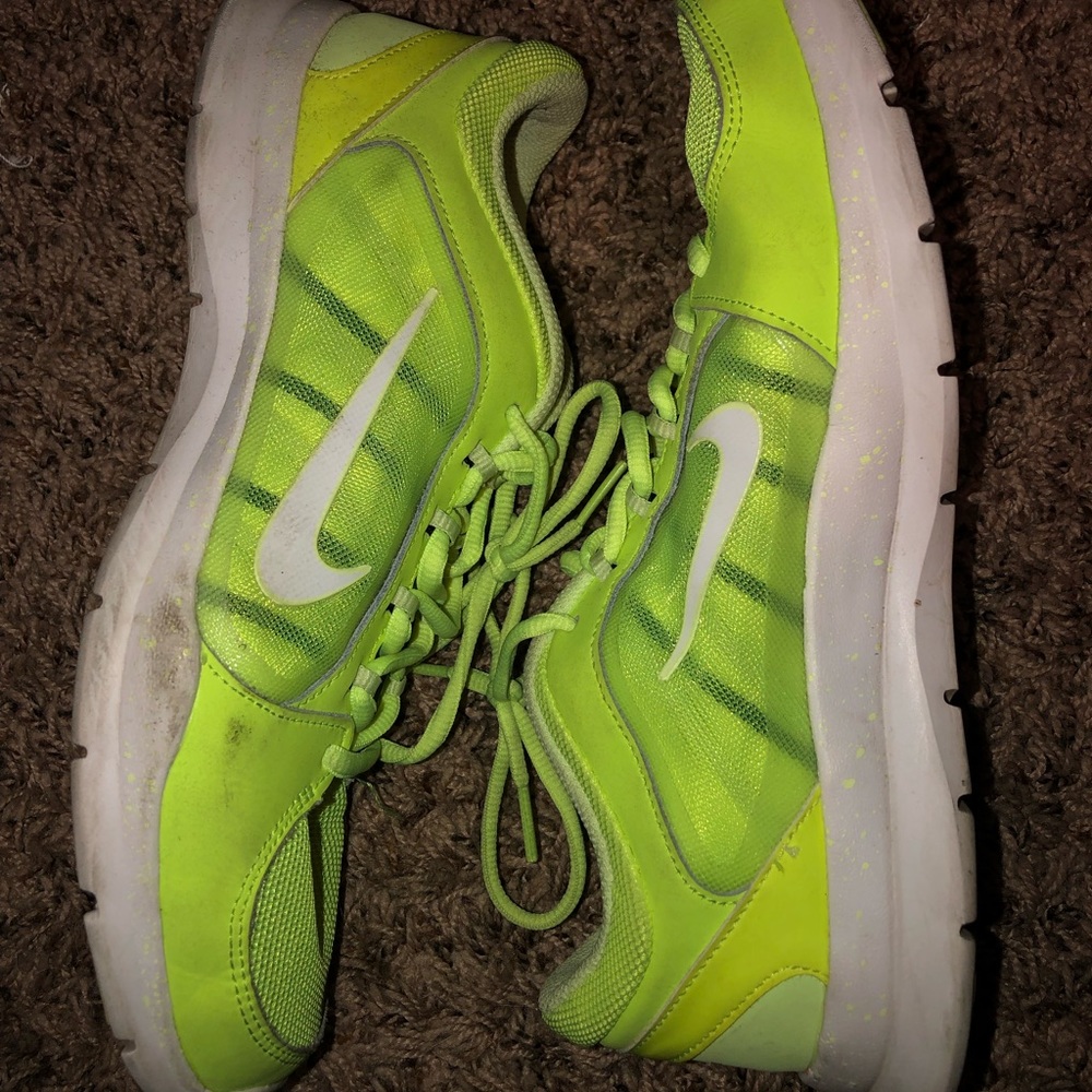 Neon Green Nike’s